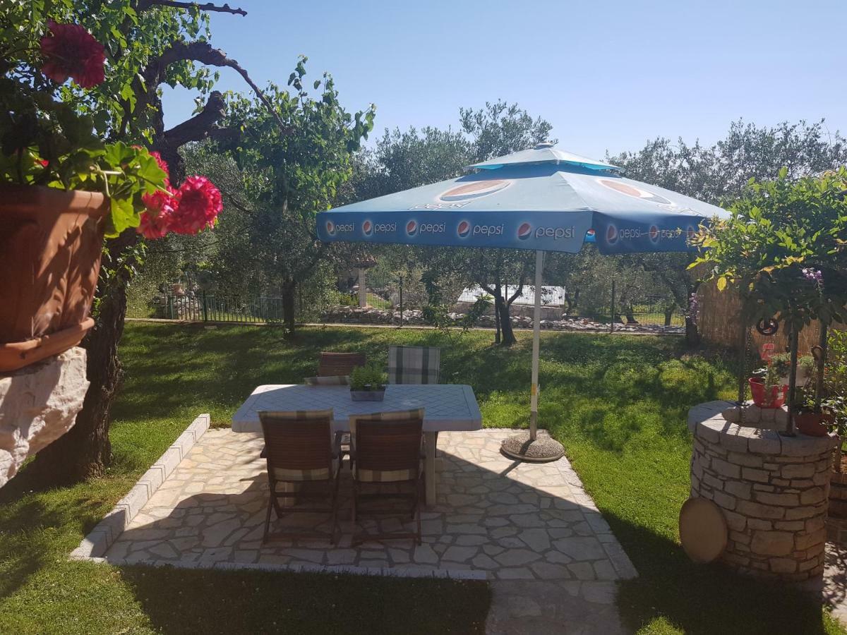 Villa Casa Istria Buje Exterior foto